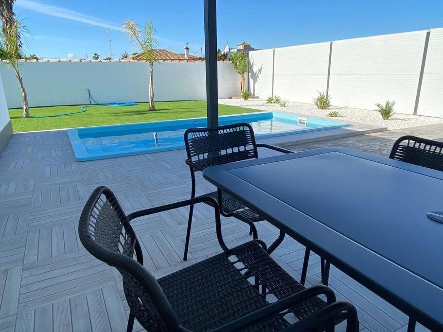 Moderna Villa Con Piscina Privada By Chiclanadreams チクラナ・デ・ラ・フロンテーラ エクステリア 写真